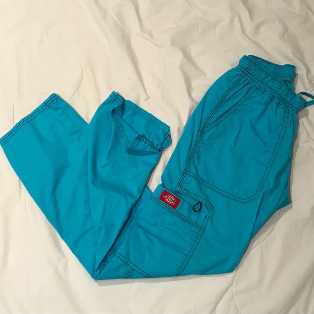 Dickies straight leg pant.